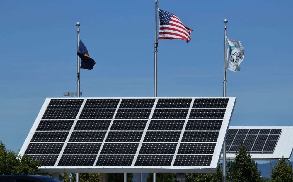 First Solar Panels at the White House